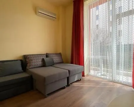 Afrodita I 108 Sunny شقة